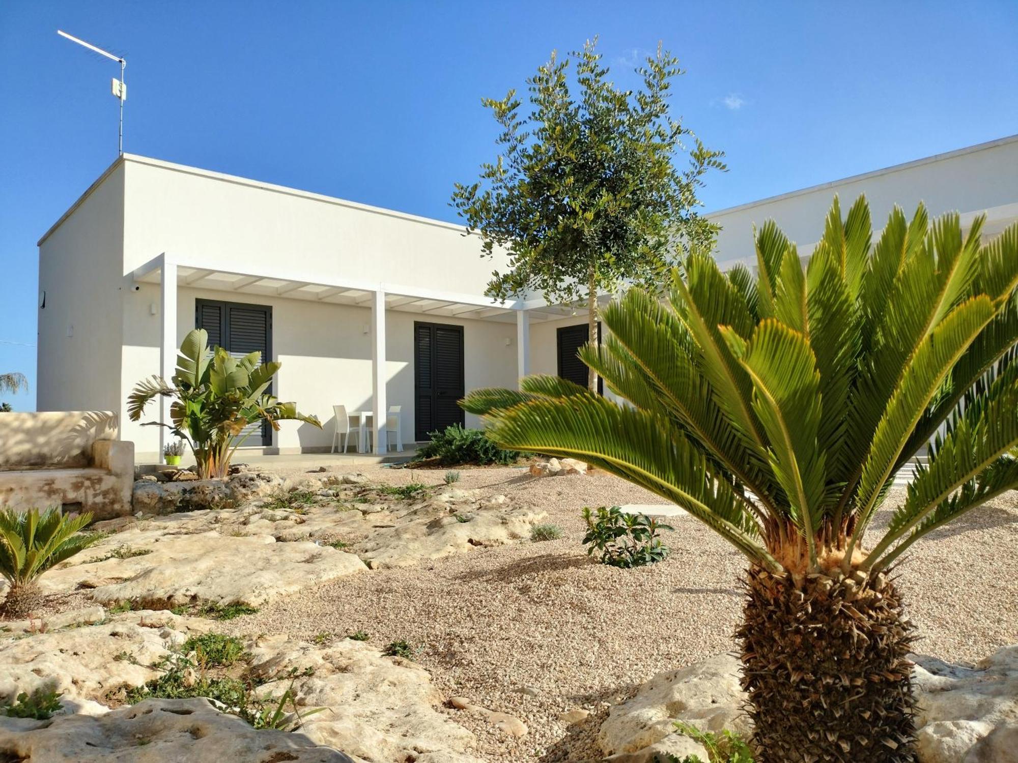 B&B Bianco Mediterraneo Torre Ovo Εξωτερικό φωτογραφία