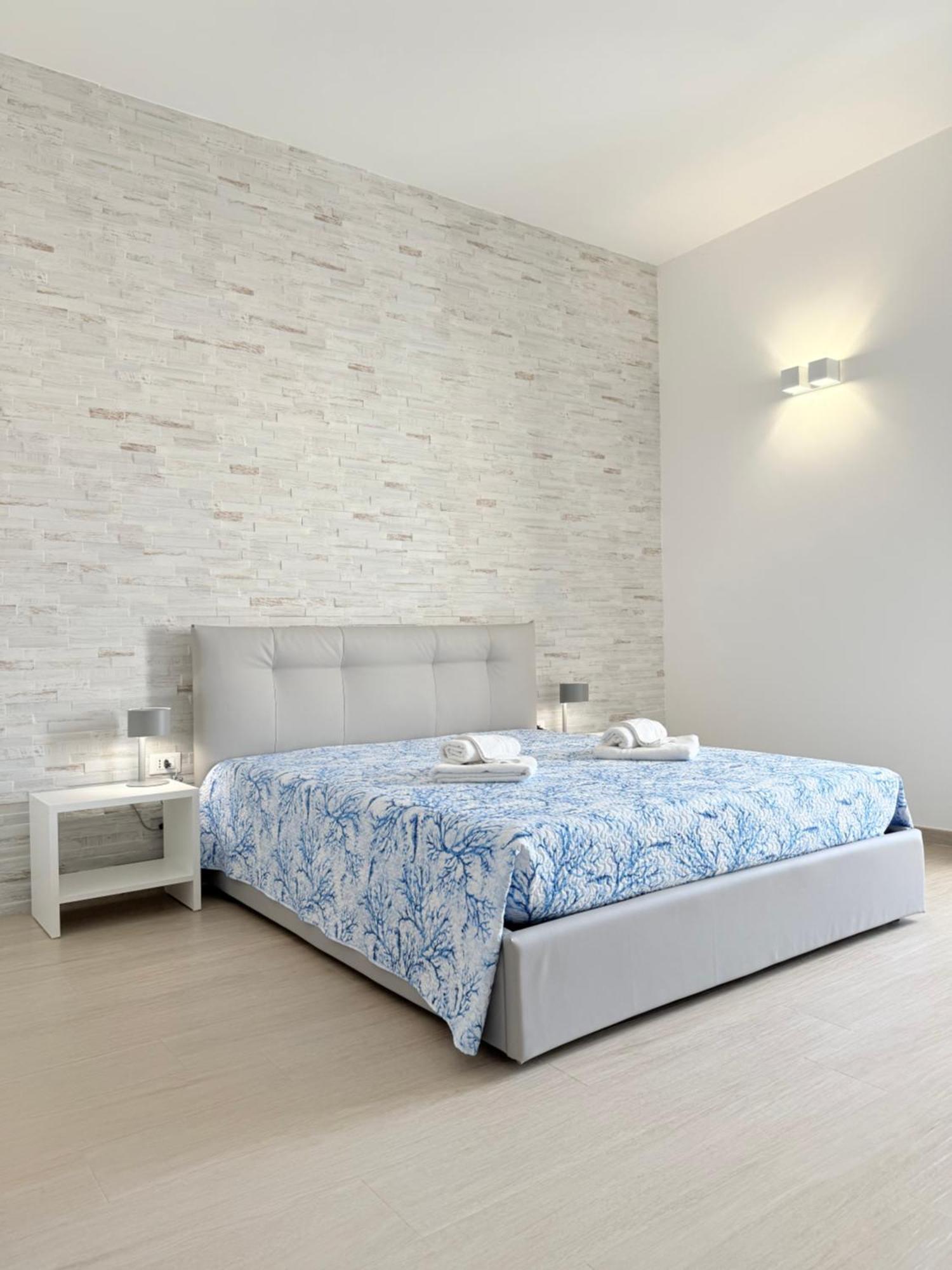 B&B Bianco Mediterraneo Torre Ovo Εξωτερικό φωτογραφία